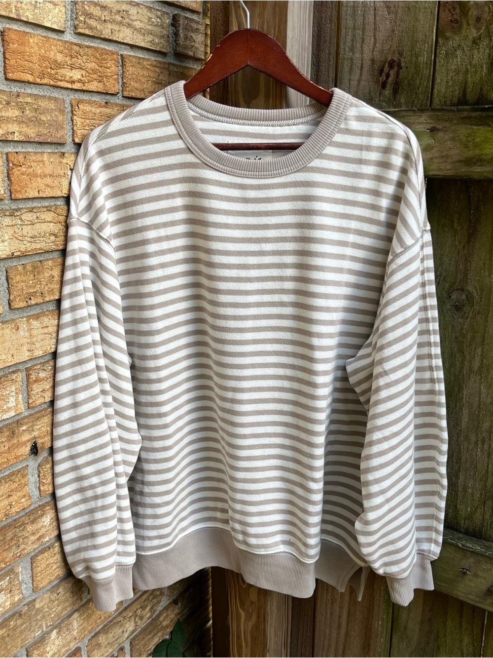 Aerie Oversized Beige & White Striped Crewneck Sweatshirt